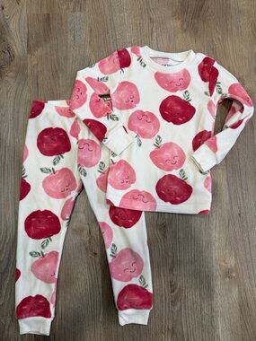 Carters Apple Velour 2T Pajamas